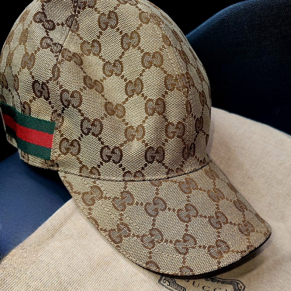 Gucci Original GG Canvas Baseball Hat with Web - LIKE NEW